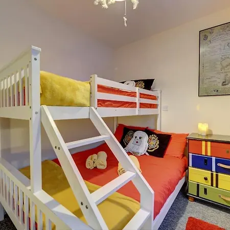 Harry'S House Apartment Watford  Exterior photo