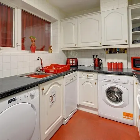 Harry'S House Apartment Watford  Exterior photo